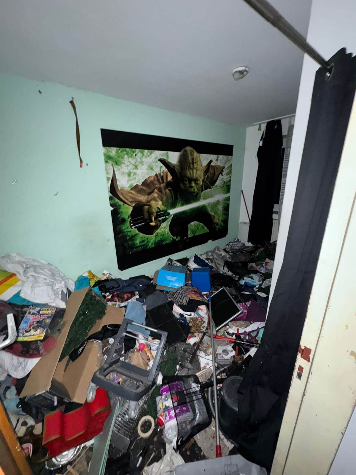 Messie Wohnung Räumung Köln Merheim – geräumte Wohnung im alten Ortskern bei St. Gereon